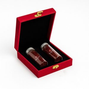 English: Super Negin Saffron 5g – Premium A++ Grade in Luxury Velvet and Glass Package